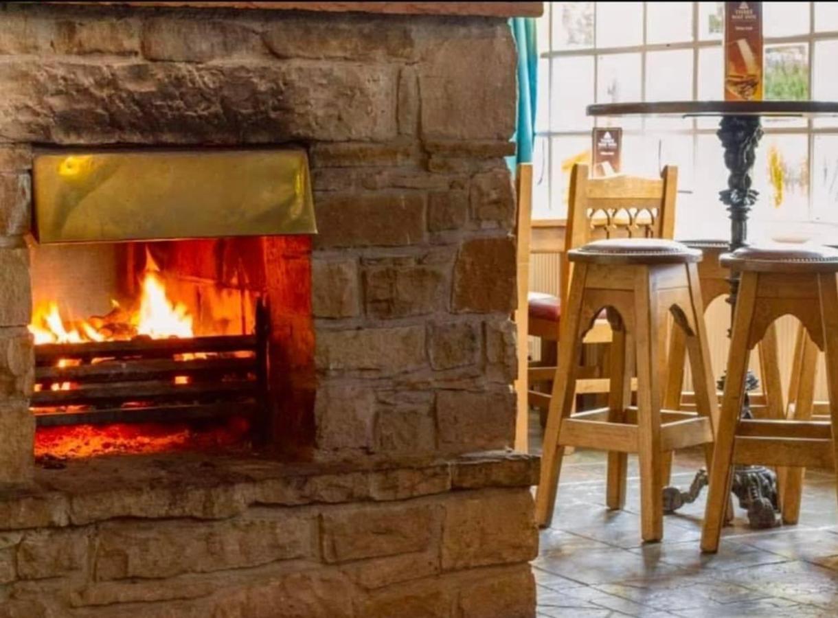 The Three Way Inn Enniskillen Exteriör bild