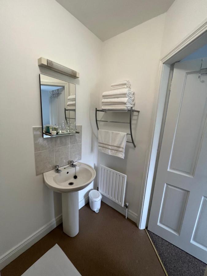 The Three Way Inn Enniskillen Exteriör bild