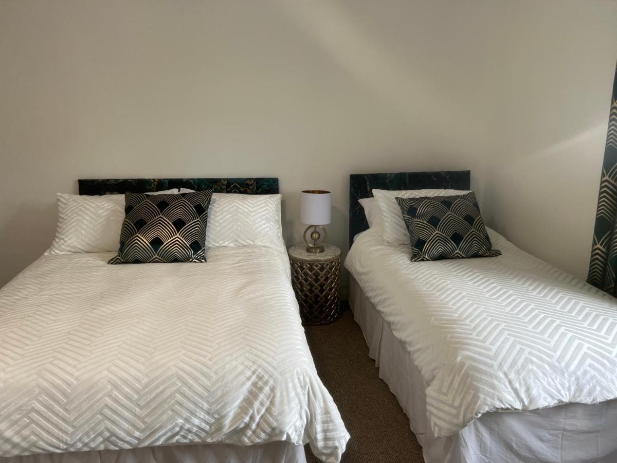 The Three Way Inn Enniskillen Exteriör bild